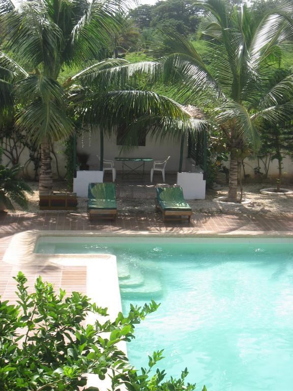 Babao Hotel M'Bour Bilik gambar