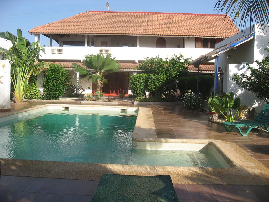 Babao Hotel M'Bour Luaran gambar
